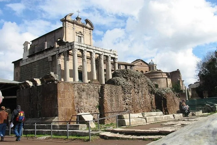 Temple of Antoninus and Faustina seen from the Forum path