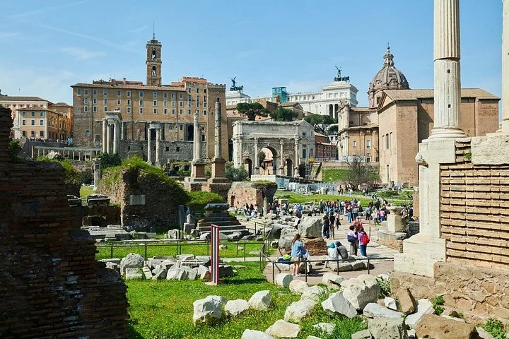 Roman Forum path and the Arch of Septimius Severus