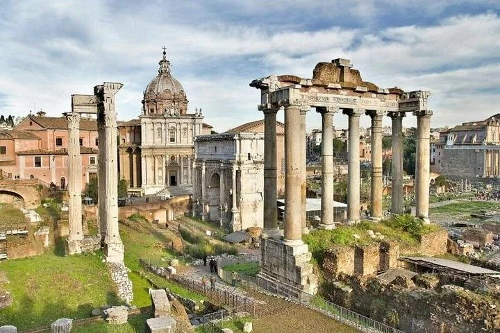 Ancient columns and temple ruins in the Roman Forum