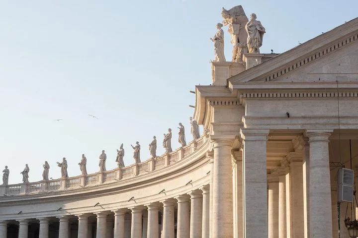 Statues above Saint Peter’s colonnade